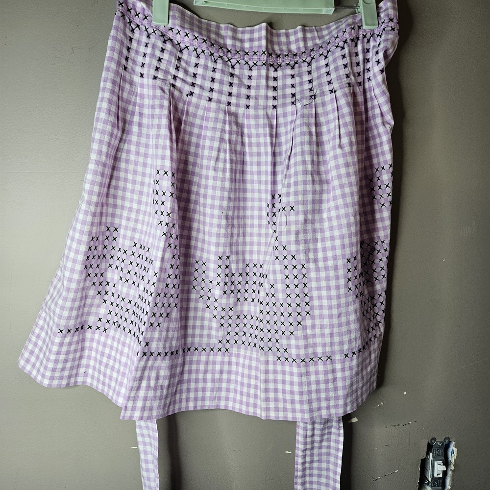 Women's Vintage/Retro Purple & White Gingham Cotton Waist Apron, Embroidered
